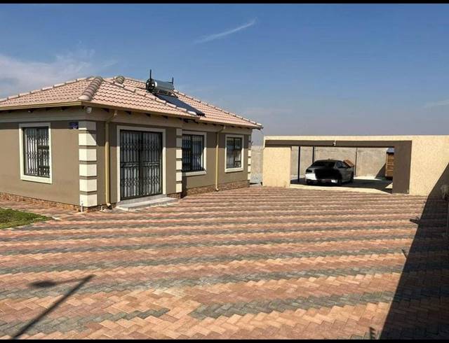 3 BEDROOM HOUSE FOR SALE IN AZAADVILLE